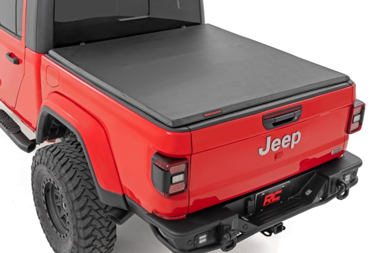 ROUGH COUNTRY Soft Tri-Fold Bed Cover for 2020 Jeep Gladiator JT