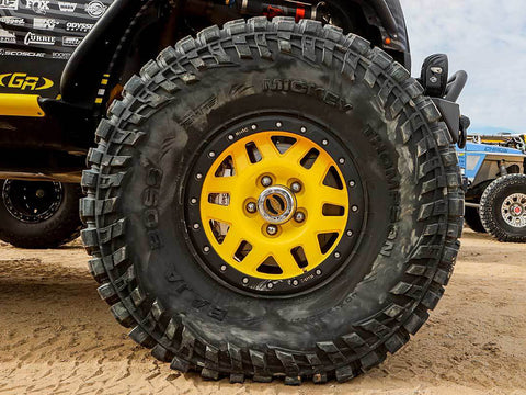 MICKEY THOMPSON BAJA BOSS M/T Tire